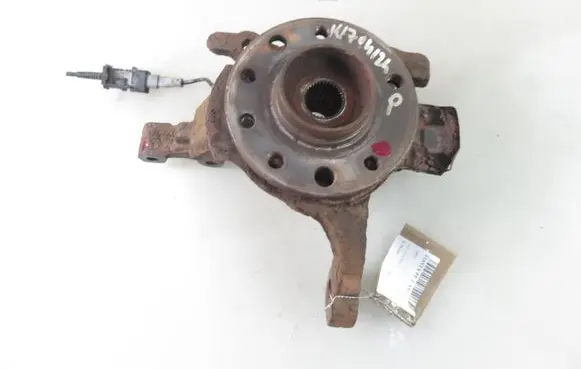 Opel Astra H Front wheel hub spindle knuckle