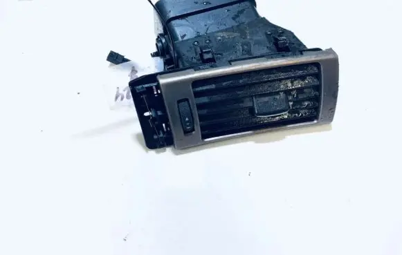 Audi A6 S6 C5 4B Dash center air vent grill 4b1820902