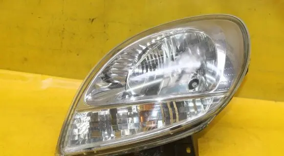 Renault Kangoo I Headlight/headlamp 8200236590