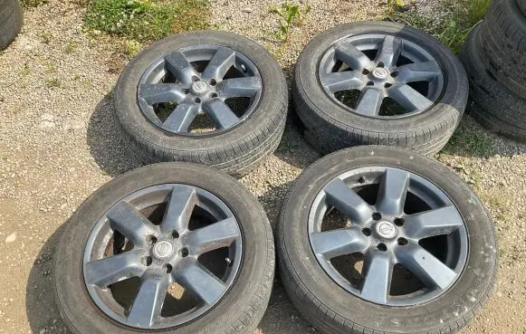 Nissan X-Trail T31 R17 alloy rim 