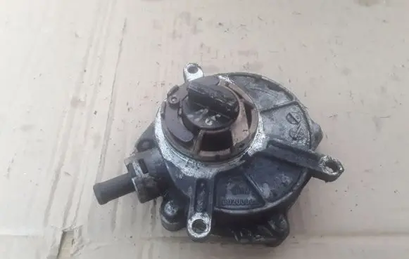 Audi A6 S6 C6 4F Vacuum pump 06E145100C 200200024