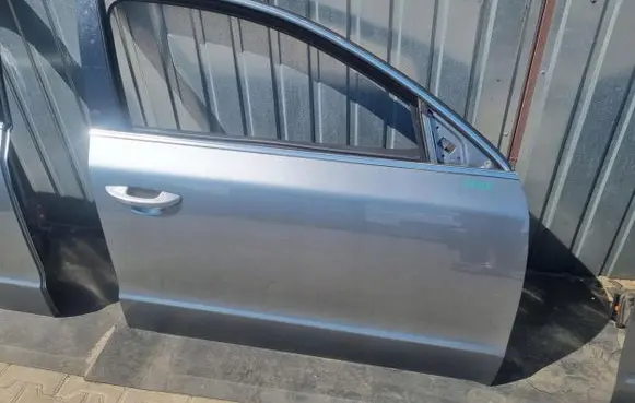 Skoda Superb B6 (3T) Front door autoklama99