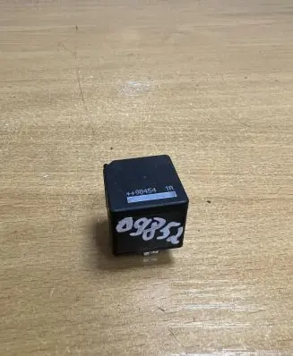 Ford Focus Other relay 5M5T14B192CA D9852