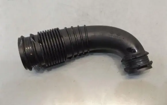Dacia Sandero Air intake duct part