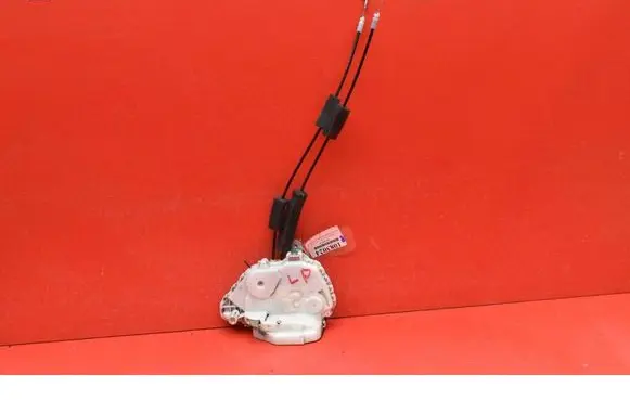 Honda Accord Front door lock 