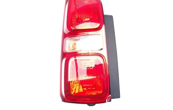Peugeot Traveller Rear/tail lights 9808243180 0019725101