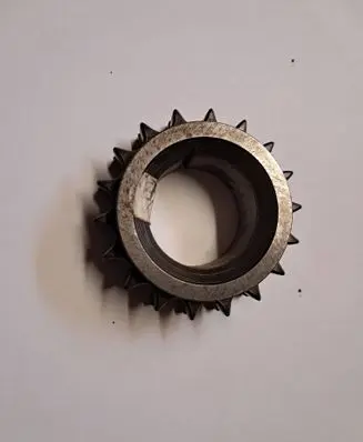 Mercedes-Benz E W124 Timing chain sprocket 1020520103