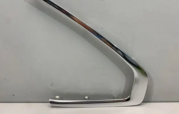 Volvo S90, V90 Rear door window/glass frame 