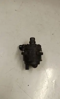 BMW i4 Electric auxiliary coolant/water pump 945503006