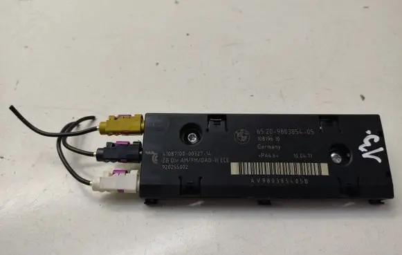 Mini Cooper Countryman R60 Aerial antenna amplifier 9803854 65209803854 108196