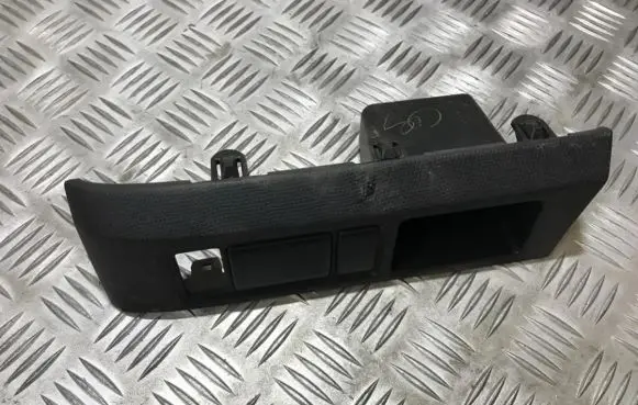 Nissan Micra Other interior part 68485ax600