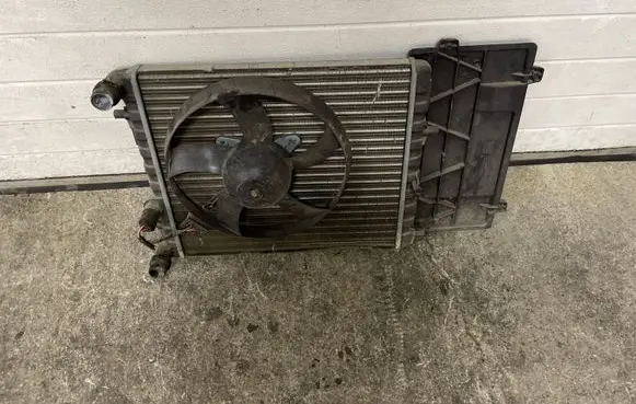 Volkswagen Polo V 6R Radiator set 6Q0121253K 6R0806249