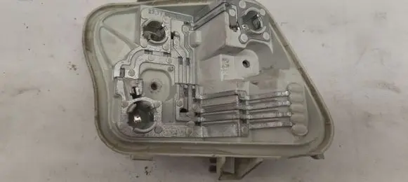 Audi A3 S3 8P Headlight/headlamp bulb 8P4945257