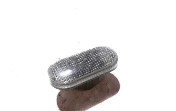 Nissan Pathfinder R51 Front fender indicator light 26160AX001