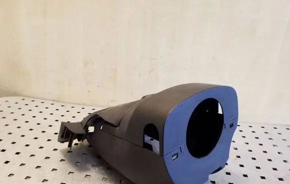 Steering wheel column trim