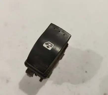 Renault Scenic II - Grand scenic II Electric window control switch 315029A