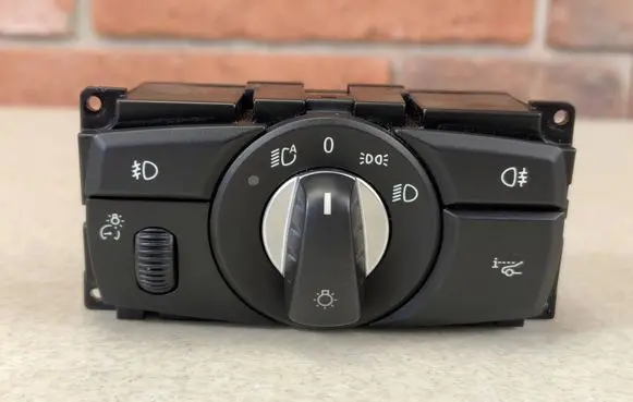 BMW X5 E70 Light switch 9134727