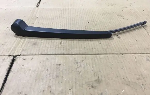 Volkswagen Tiguan Rear wiper blade arm 5F3955707