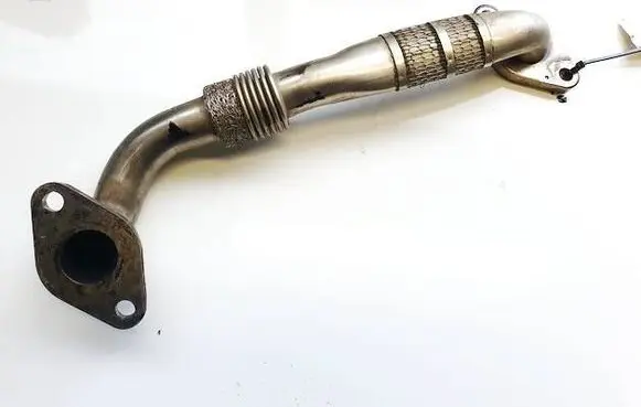 Volkswagen Golf Plus EGR valve line/pipe/hose 03G131521AF