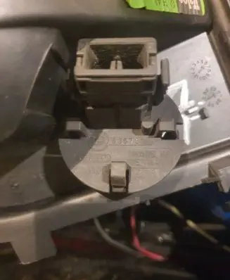 BMW 3 E36 Outside/external air temperature sensor 8357632