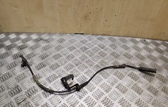 BMW 3 E90 E91 ABS brake wheel speed sensor 6760424