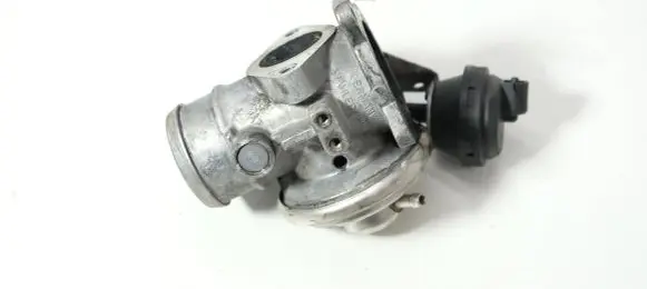 Audi A2 EGR valve 038129637C