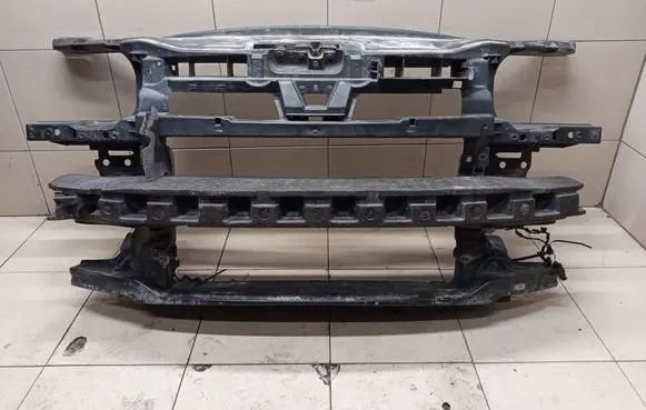 Volkswagen Touran I Radiator support slam panel 2K0805588 1T0121284 1T0805303A