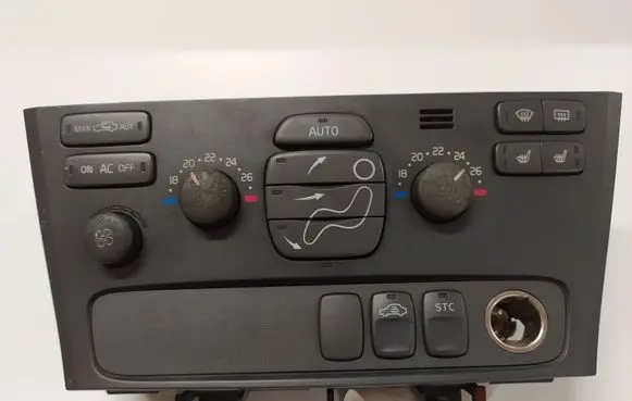 Volvo V70 Climate control unit