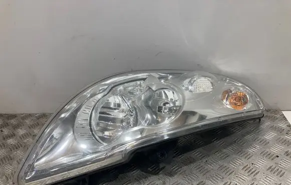 Renault Master III Headlight/headlamp