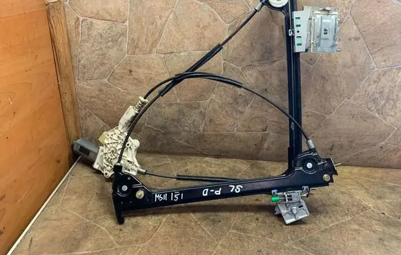 Mercedes-Benz SL R230 Front door window regulator with motor A2308201042