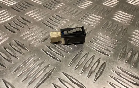 USB socket connector