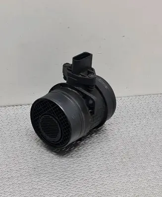 Volkswagen Touran I Mass air flow meter 0281002461 074906461B