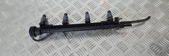 Hyundai Santa Fe Fuel main line pipe