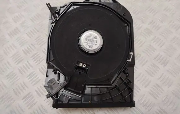 BMW 4 F36 Gran coupe Subwoofer speaker 9210147