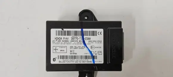 Honda CR-V Bluetooth control unit module 2487472 39775T1GE500