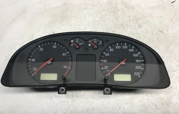 Volkswagen PASSAT B5 Speedometer (instrument cluster) 3B0919861JX