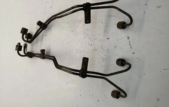 Ford Transit Fuel injector supply line/pipe 