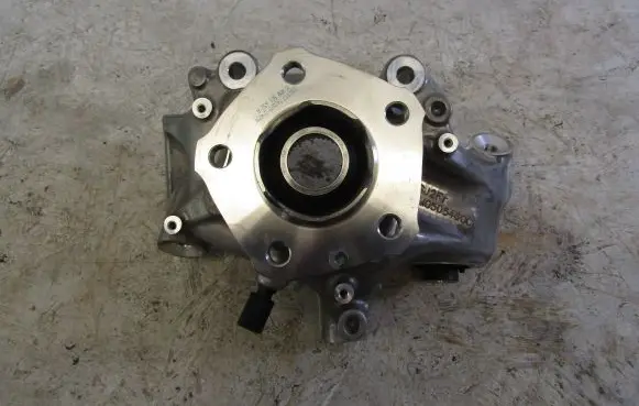 Audi Q7 4M Rear wheel hub spindle/knuckle 4M0505460C