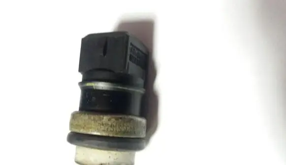 Coolant temperature sensor