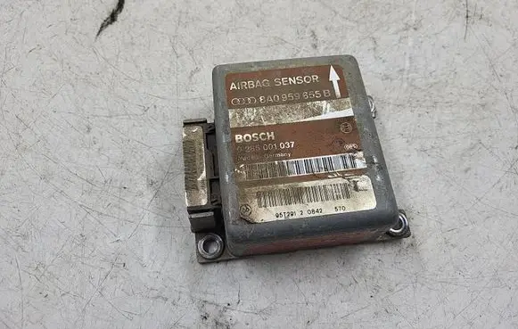 Audi A6 S6 C4 4A Airbag control unit/module 8A0959655B