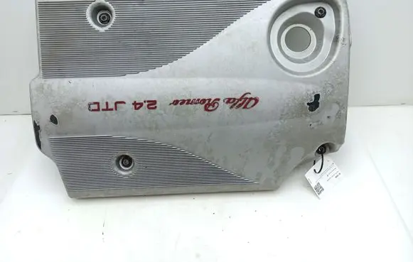 Alfa Romeo 166 Engine cover (trim)