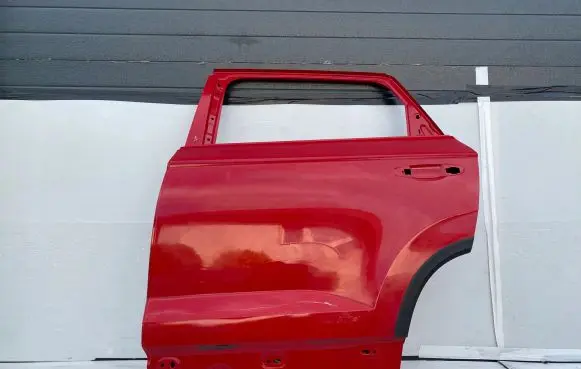 Skoda Karoq Rear door