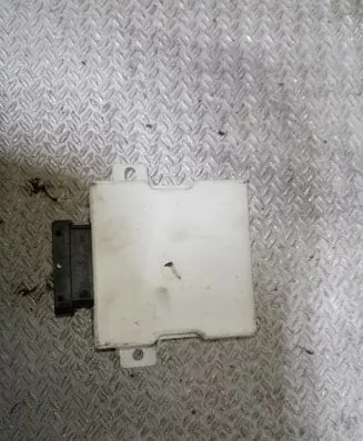 Toyota Corolla Verso AR10 Window wiper relay 150696