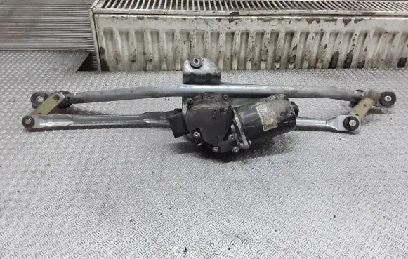 Audi A4 S4 B5 8D Front wiper linkage and motor 8D1955023E