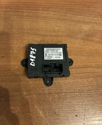 Ford Galaxy Other devices 0507918300 D1875