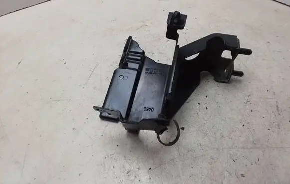 Opel Astra J ABS pump bracket 13264385 KA96829000