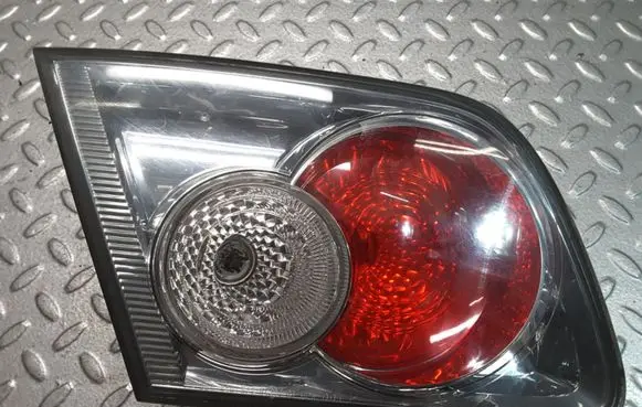 Mazda 6 Tailgate rear/tail lights 7443