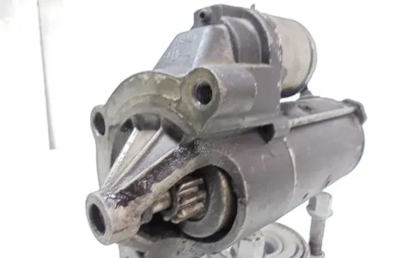 Citroen Xsara Picasso Starter motor D7R27