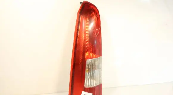 Volvo V70 Rear/tail lights 9154493USA