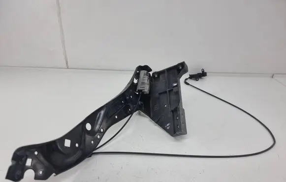 Mercedes-Benz E W212 Headlight/headlamp mounting bracket A2126200885